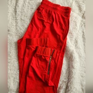 Zyia Everywhere Joggers, Size M